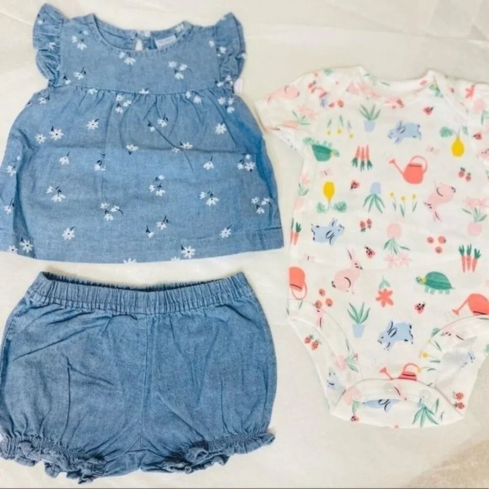 Carter’s Baby girl 3 Pc Set Body Suit, Shorts, Blouse Set 3 M (#5501)